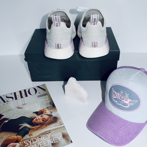 ADIDAS NMD R1 Light Purple - Picture 3 of 5